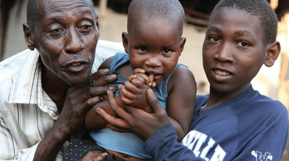 Catholic Care for Children en Uganda: Resultados de la Evaluación Intermedia